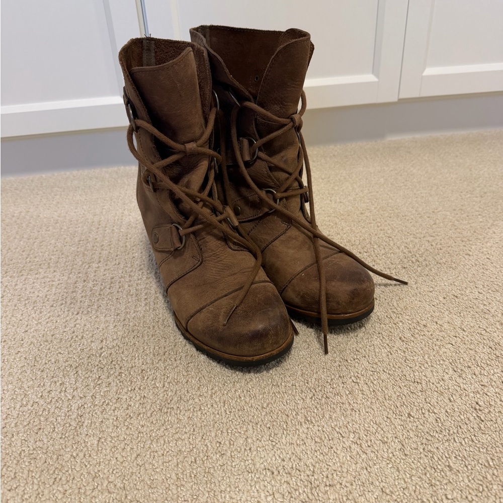Women’s Sorel boots